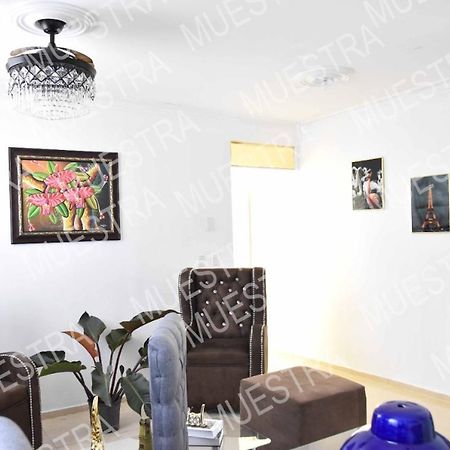 Apartamento En La Carreras Proximo Al Monumento Santiago De Los Caballeros Exteriör bild