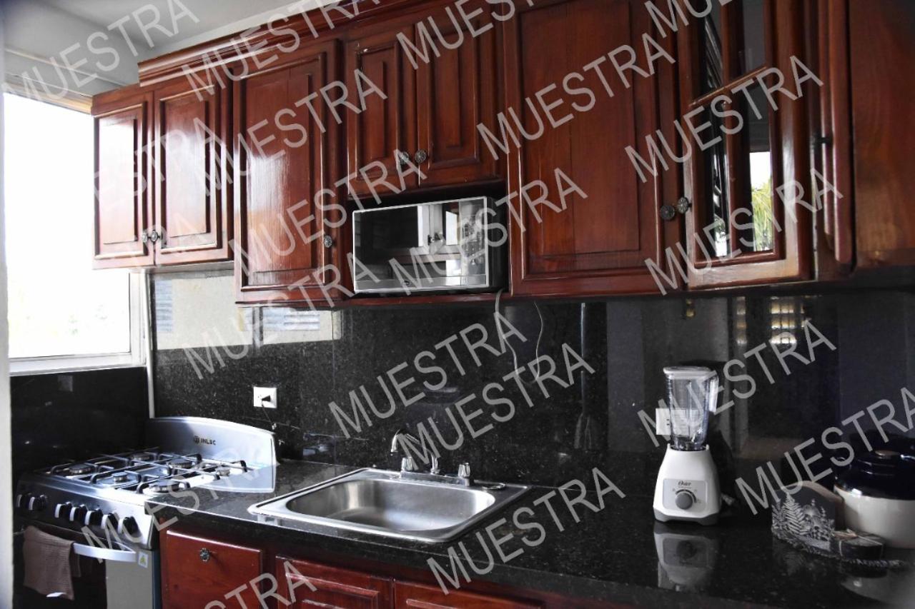Apartamento En La Carreras Proximo Al Monumento Santiago De Los Caballeros Exteriör bild