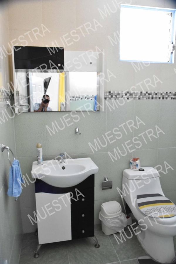 Apartamento En La Carreras Proximo Al Monumento Santiago De Los Caballeros Exteriör bild